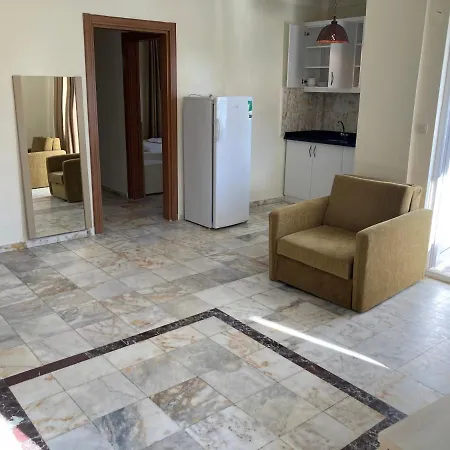 Popular 1 Bed Apart In With Many On Site Amenities Facilities *